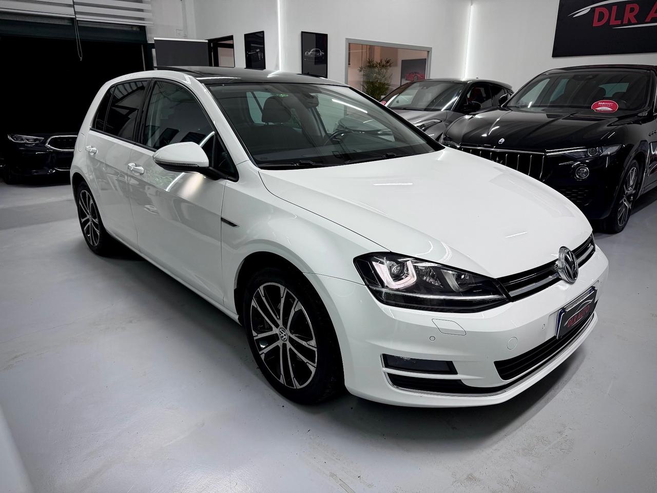 Volkswagen Golf 2.0 TDI DSG 5p. Highline BlueMotion Technology