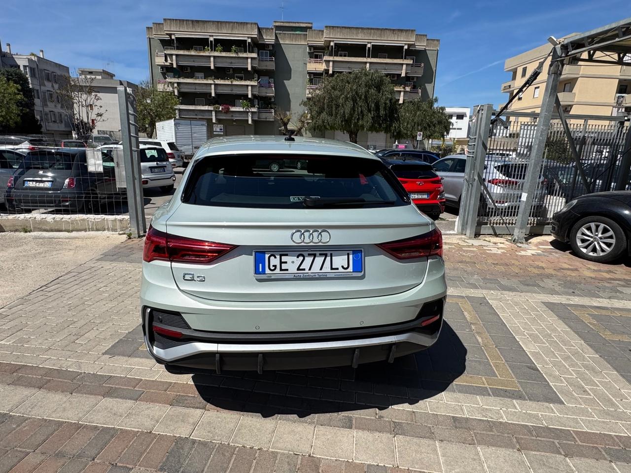 Audi Q3 35 TDI S tronic S line edition Prezzo Con Obbligo Finanziamento Senza il Prezzo sara' di euro 38500