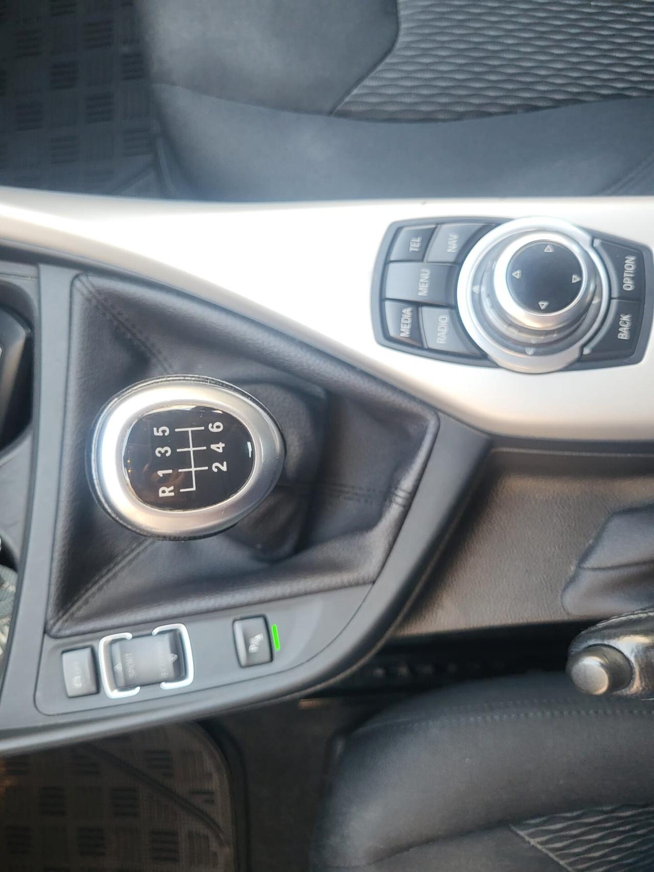 Bmw 116D 116 Cv+Navy+Clima Automatico...