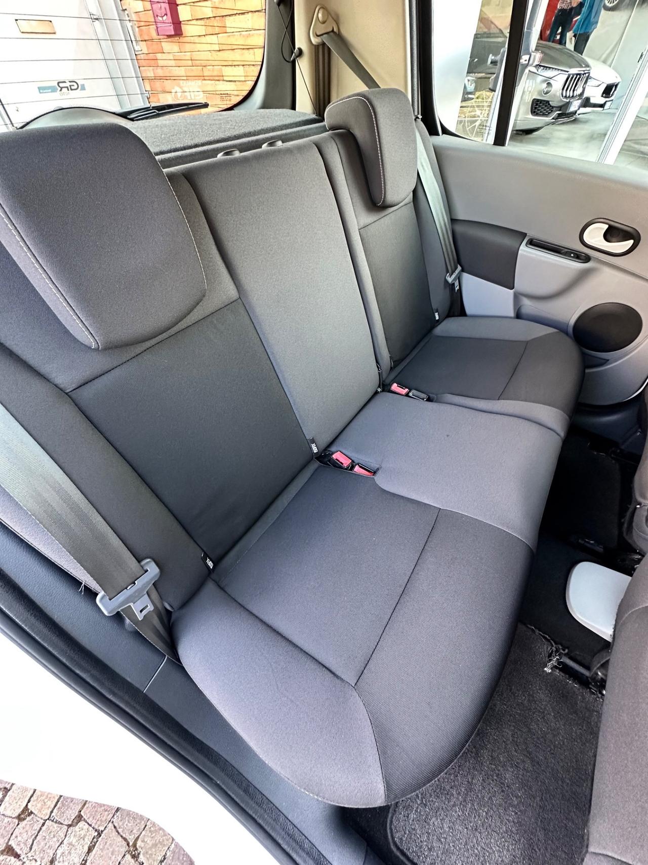 Renault Modus 1.2Bz 75Cv 5P -Uniproprietario