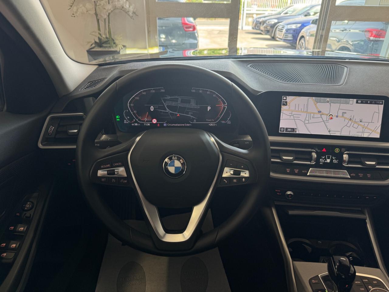 BMW 316 d 48 V AUT. SPORT / DARK NIGHT - 22