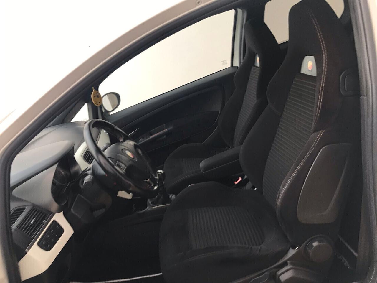 Abarth Grande Punto 1.4 T-Jet 16V km 119000 12/2010