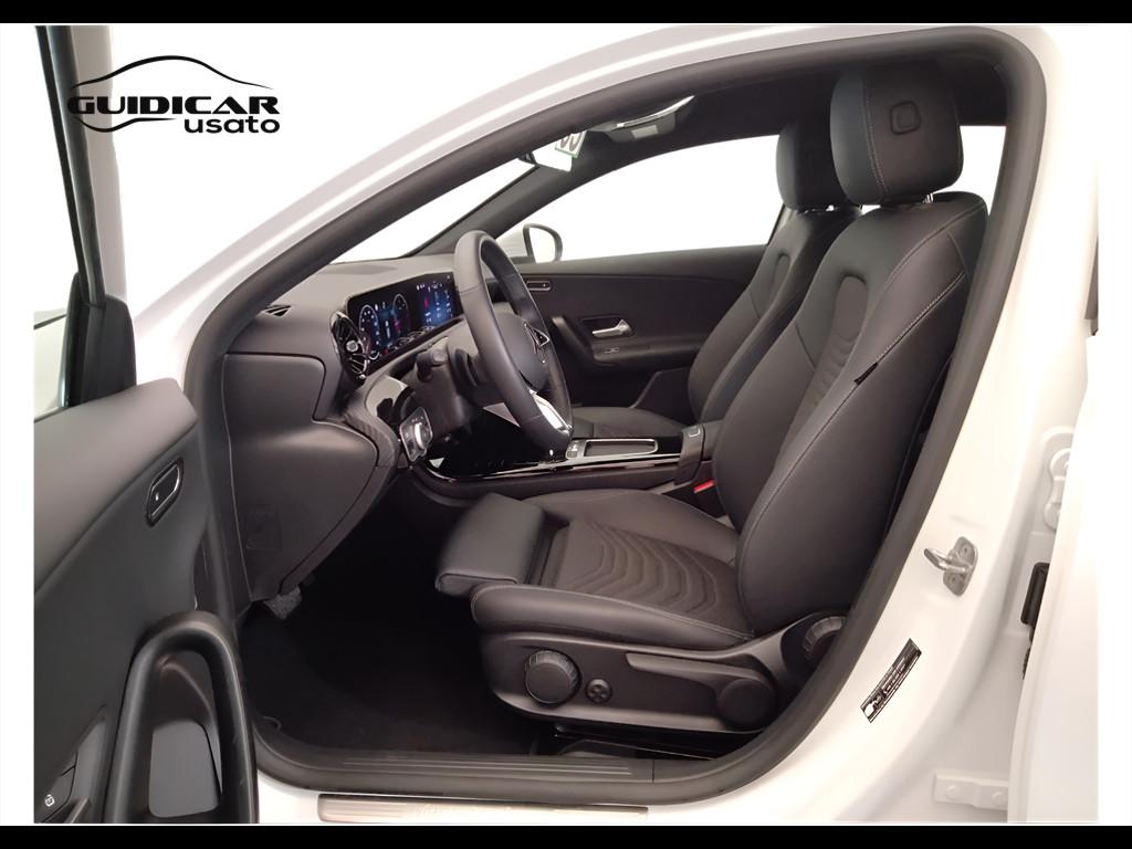 Mercedes-Benz Classe A - W177 2023 - A 180 d Advanced auto