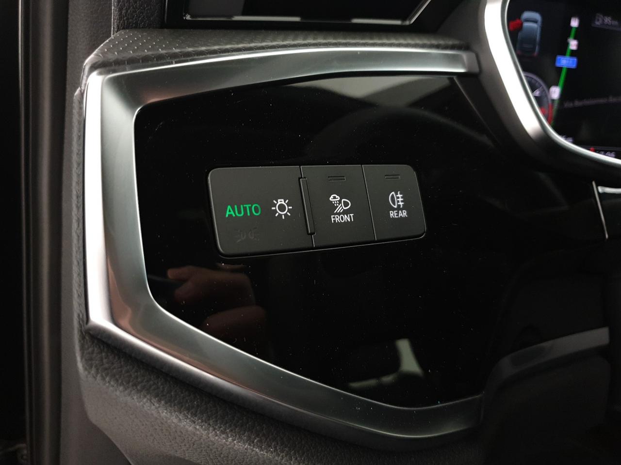 Sportback 35TDI 150CV S tronic Identity Black