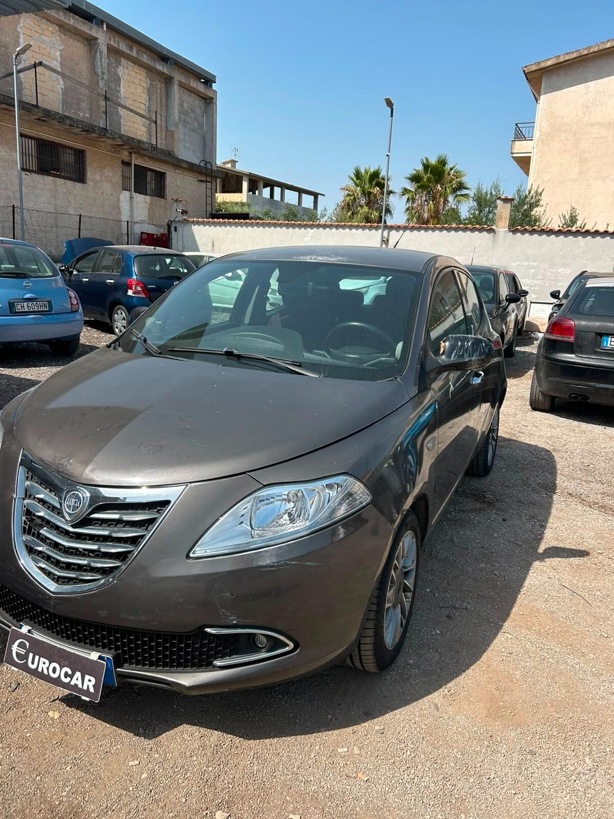 Lancia Ypsilon 1.2 69 CV Unyca VISTA E PIACIUTA