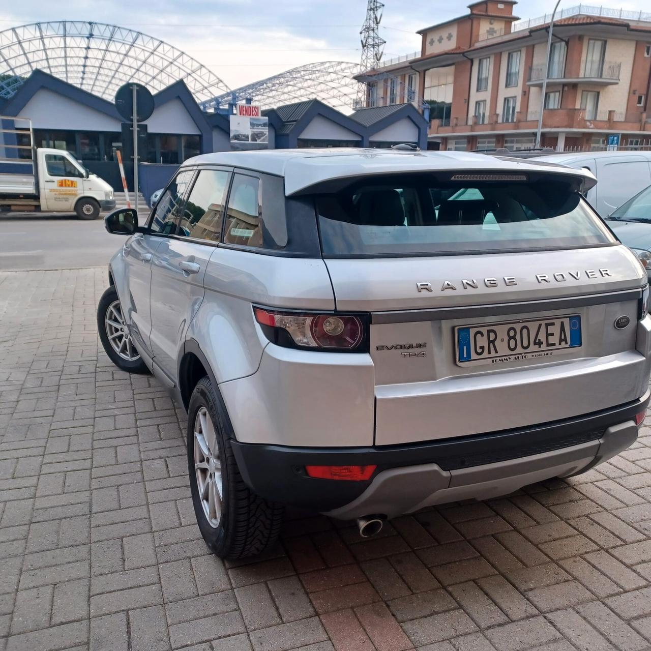 141708 KM EVOQUE 2.2 BRITISH EDITION 4X4 AUTOM