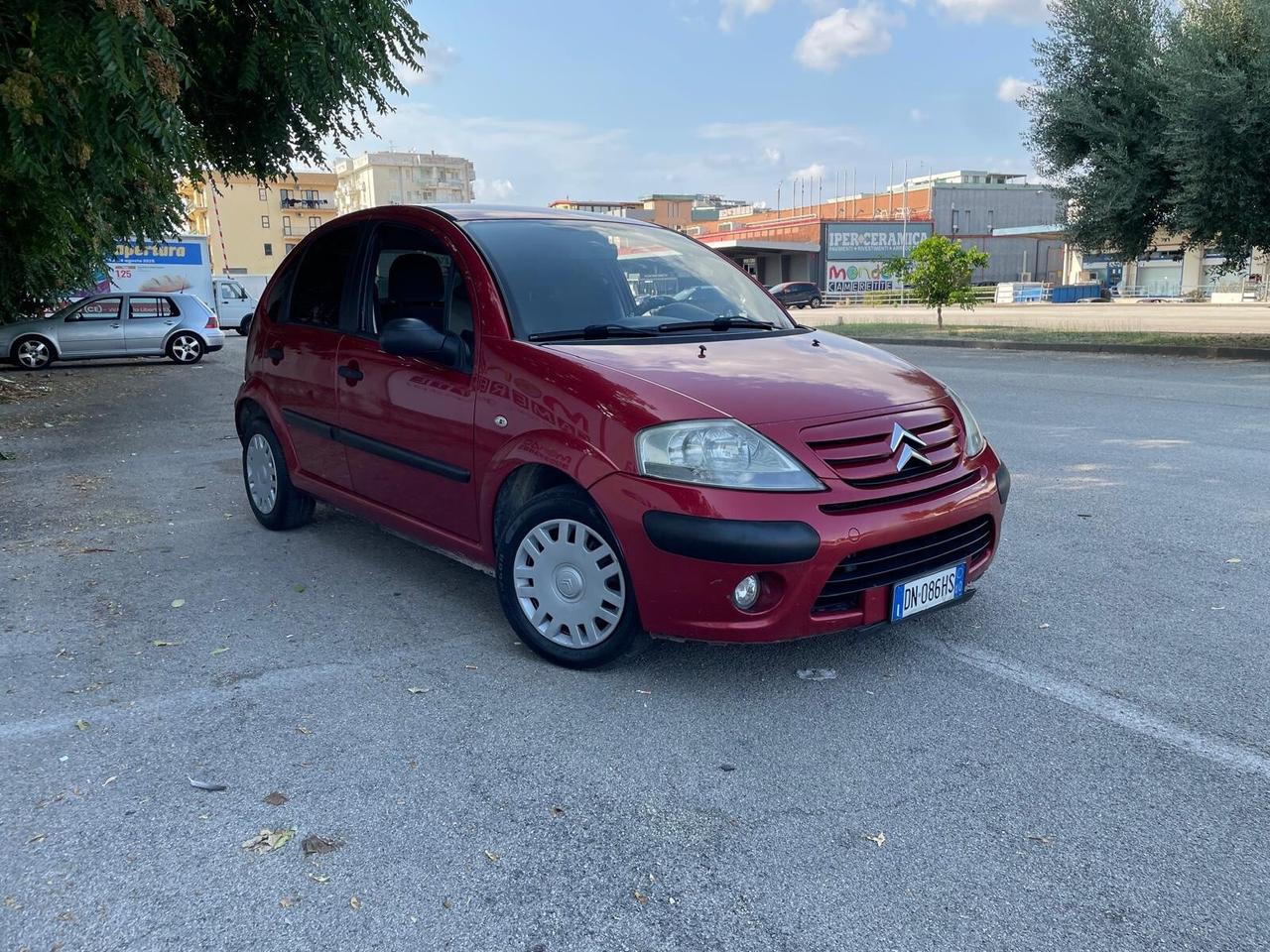 Citroen C3 Restayling 1.1benz/GPL Style Full 115milaKM