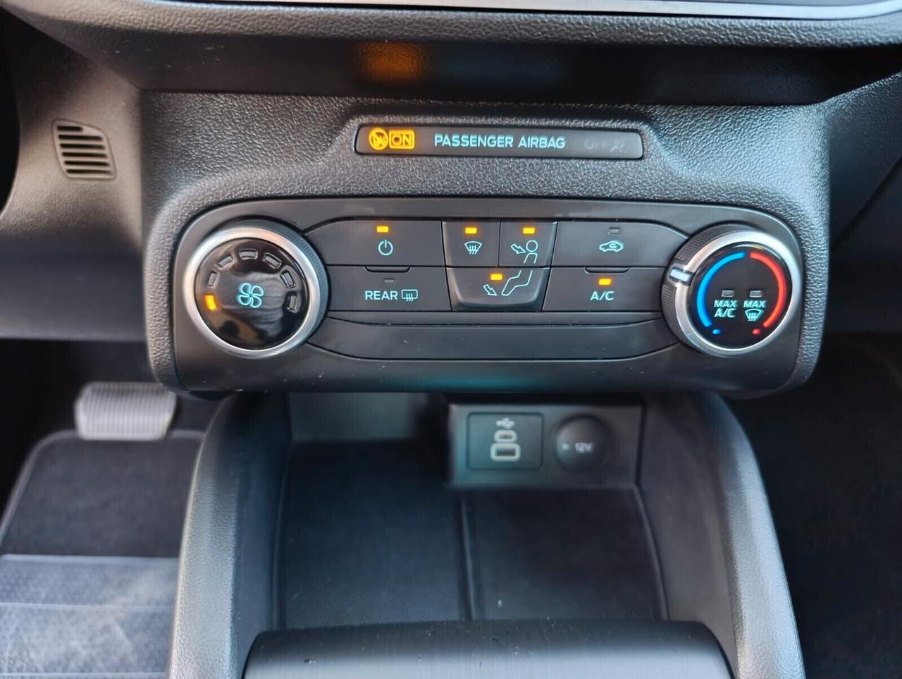 Ford Focus 1.5 EcoBlue 120 CV aut. Titanium my 22