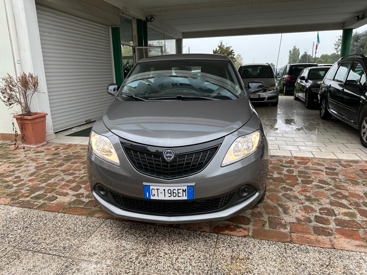 Lancia Ypsilon 1.0 Hybrid Oro Km Zero