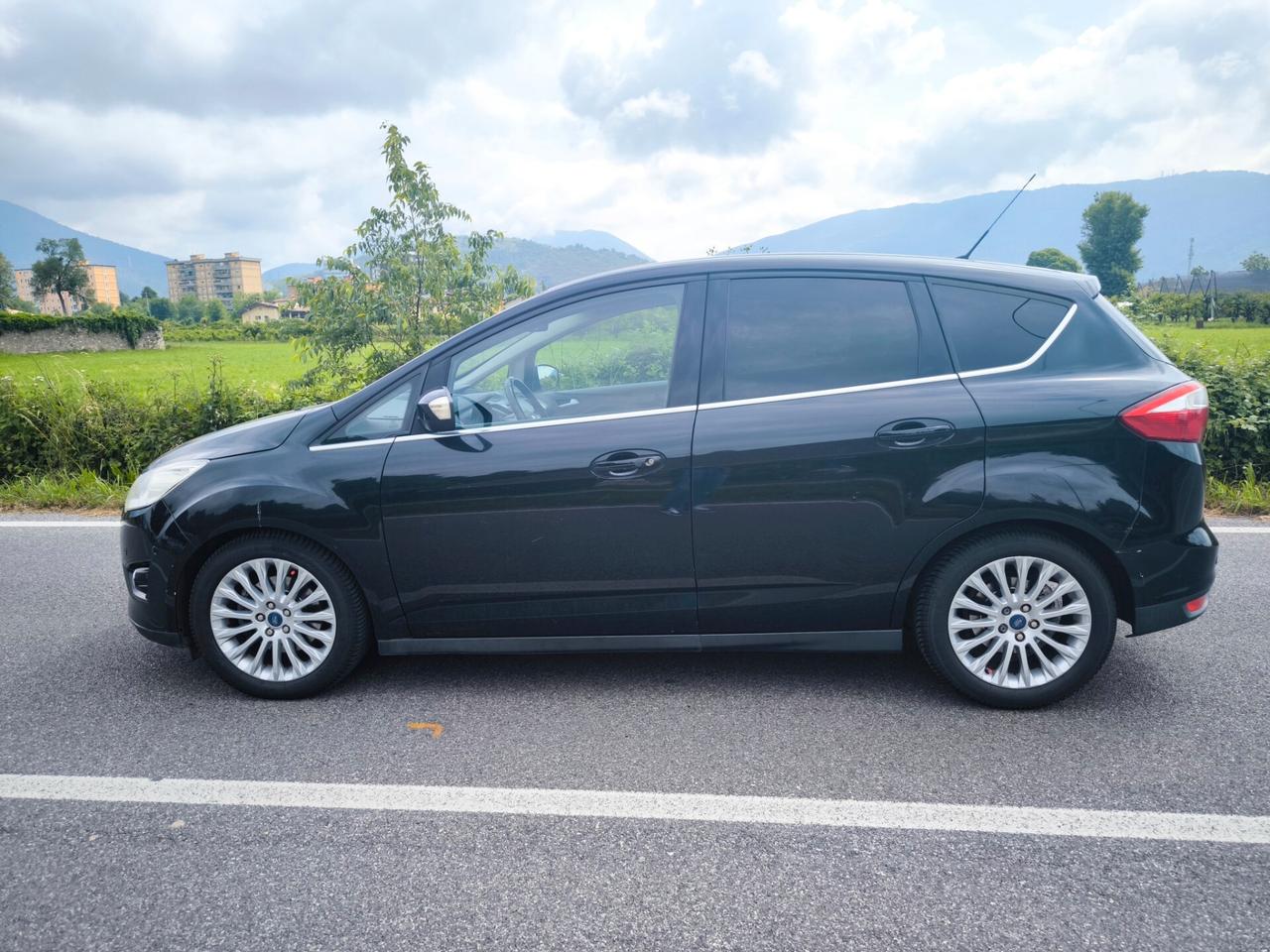 FORD C-MAX 1,6 TDCI – TITANIUM- OK NEOPATENTATI