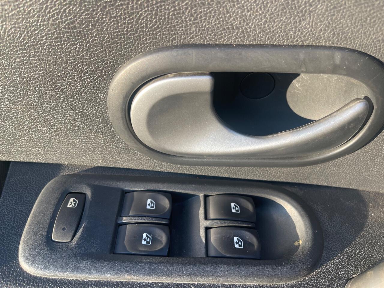 Renault Clio 1.2 16V 5 porte GPL 20th Anniversario