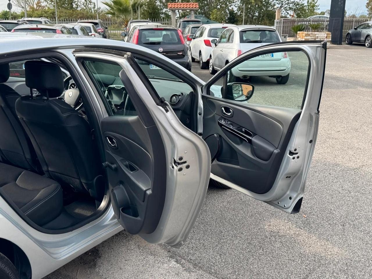 Renault Clio 1.5 DCI 75CV 5P NEOPATENTATI 2014