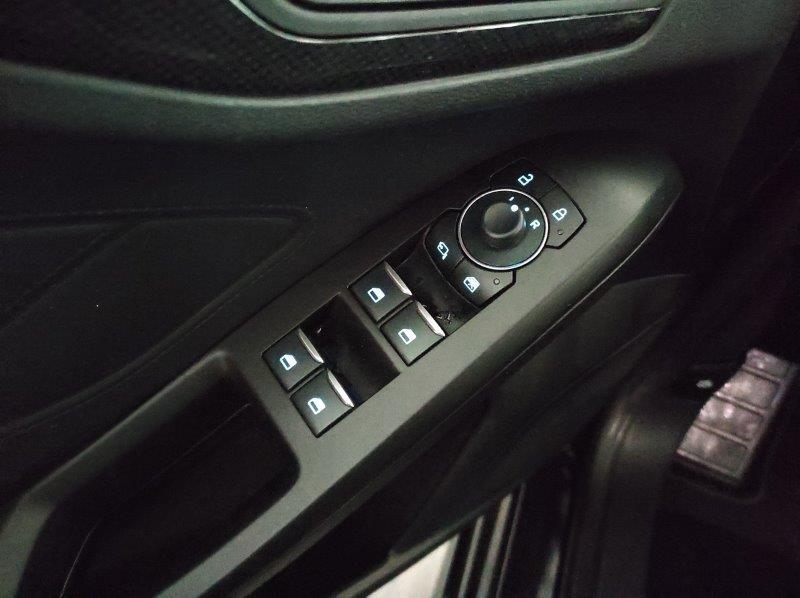 FORD Focus 4ª serie - Focus 1.5 EcoBlue 115 CV automatico 5p. ST-Line