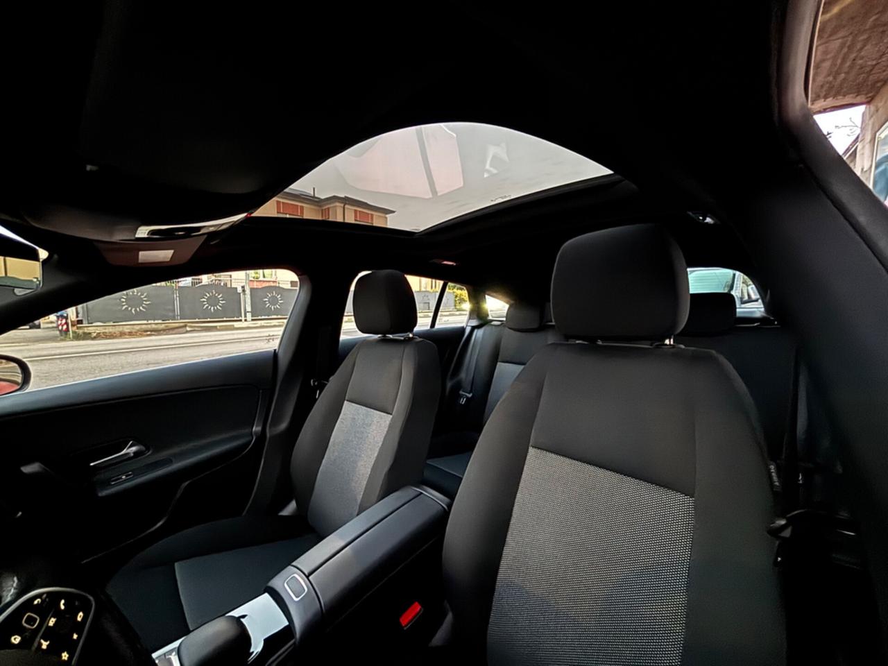 Mercedes-benz CLA 180 d Automatic Shooting Brake Business