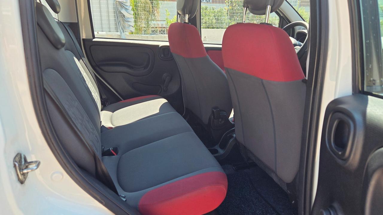 Fiat Panda 0.9 TwinAir Natural Power Lounge