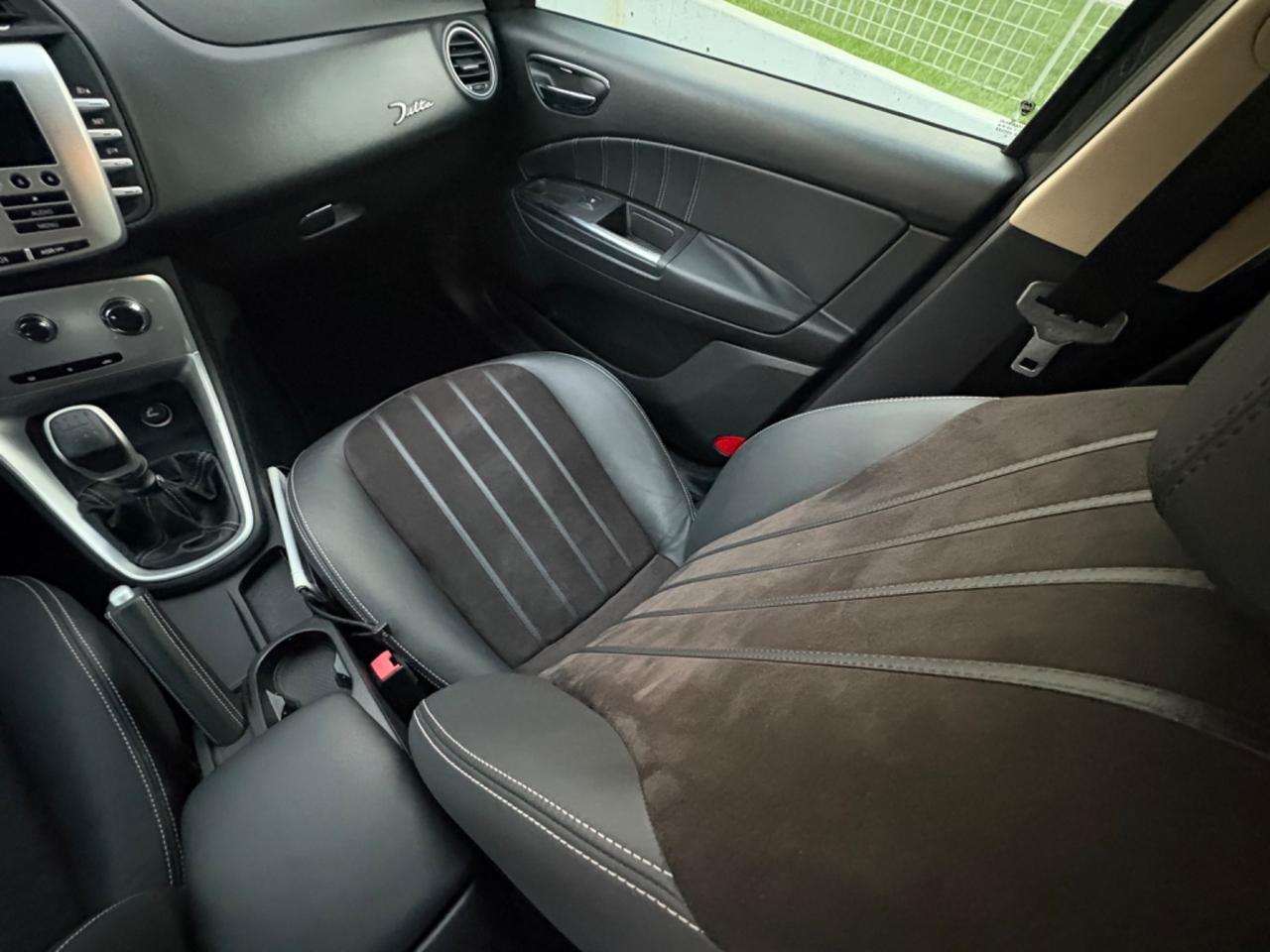 Lancia Delta 1.4 T-Jet 120 CV Oro 2010