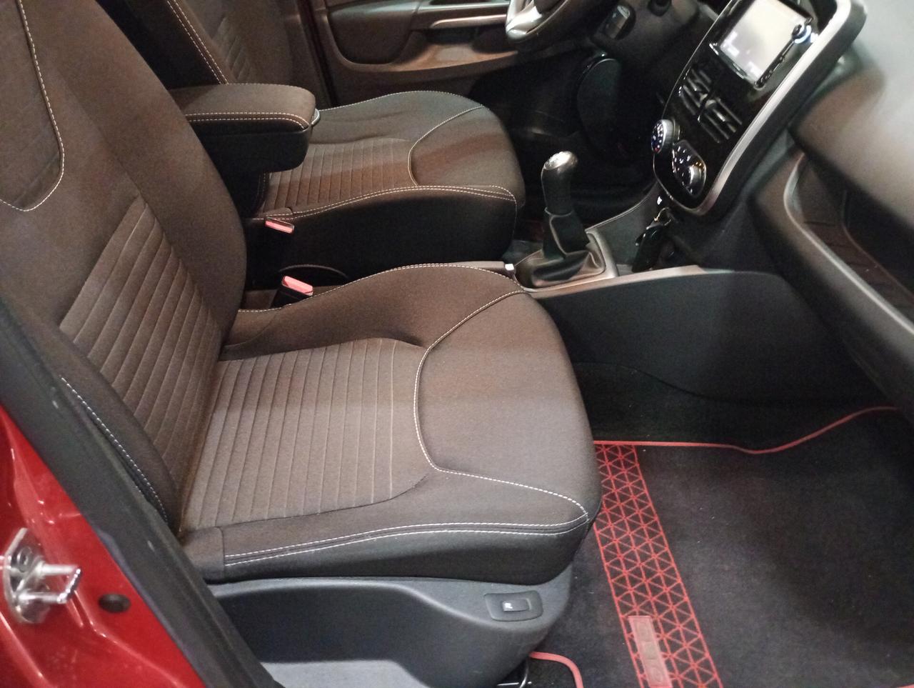 Renault Clio TCe 12V 90CV Start&Stop 5 porte Limited - Neopatentati