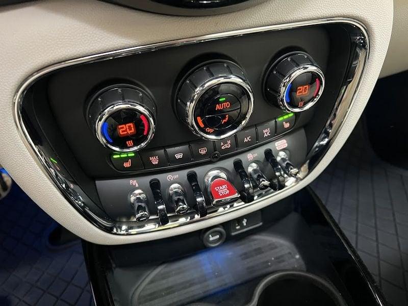 MINI Clubman Mini Clubman 2.0 JCW ALL4 Akrapovic
