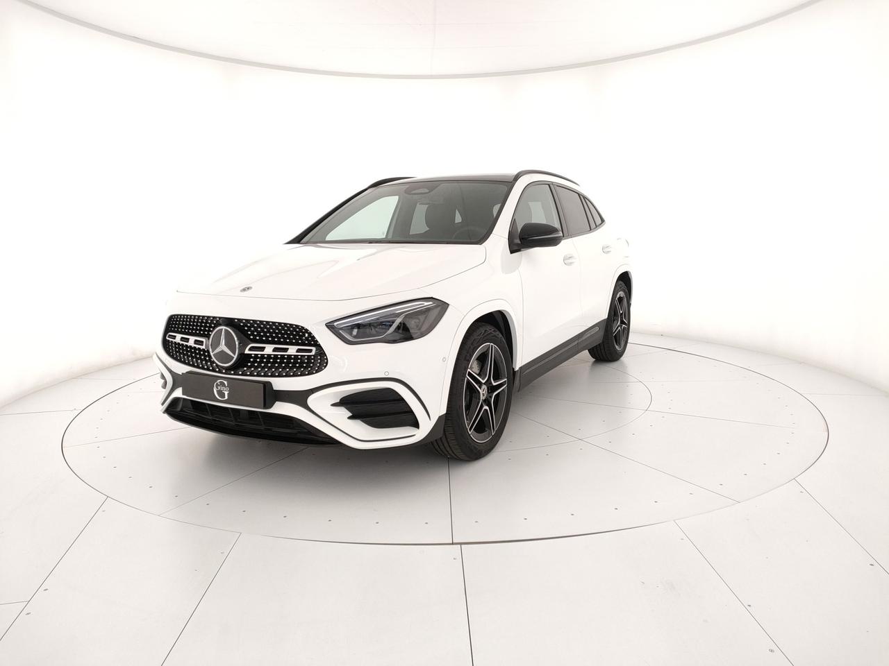 Mercedes-Benz GLA 200 d 4MATIC