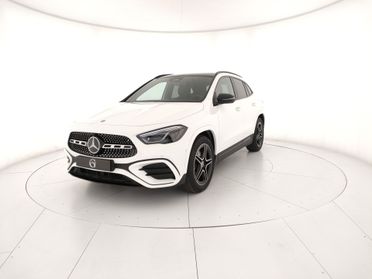 Mercedes-Benz GLA 200 d 4MATIC