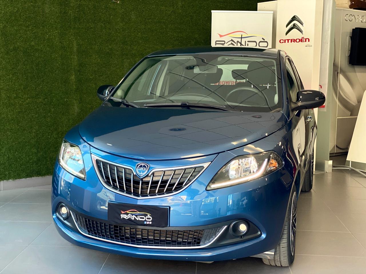 Lancia Ypsilon 1.0 Hybrid 70CV 5P. S&S Gold
