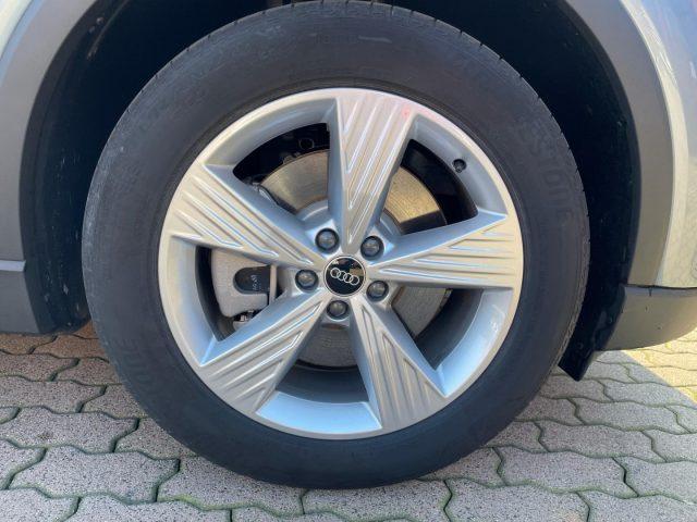 AUDI Q4 e-tron Q4 40 e-tron