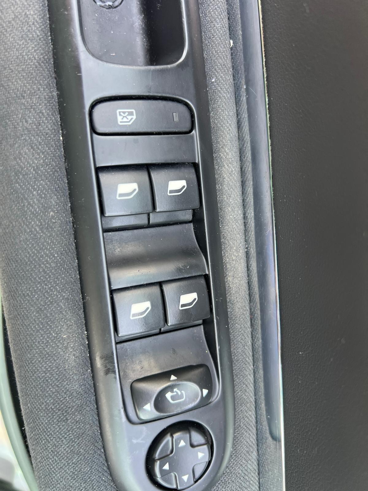 Peugeot 5008 BlueHDi 120 S&S Allure