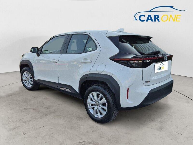 Toyota Yaris Cross 1.5 Hybrid 5p. E-CVT AWD-i Business
