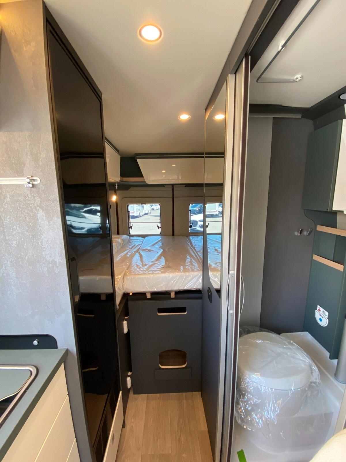 Laika Kosmo Supremo Arancio Sicilia tetto sollevabile