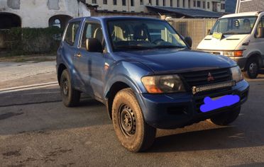 Mitsubishi Pajero 2.5 TDI 3p.