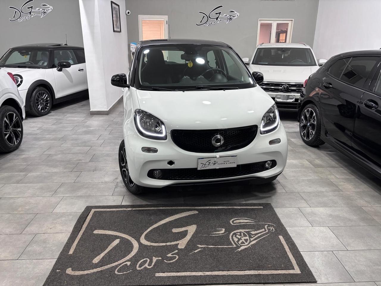 SMART FORFOUR 1.0 TWINAMIC PRIME NAVI-LED