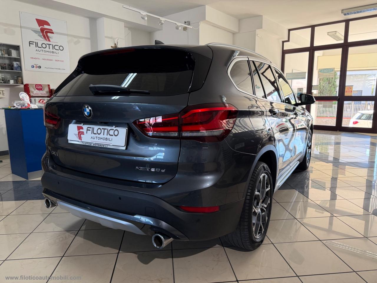 BMW X1 xDrive20d xLine Plus AUTO FARI FULL LED - CERCHI DA 18