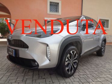 Toyota Yaris Cross 1.5 Hybrid 5p. E-CVT Trend ARGENTO E NERA NESSUN VINCOLO DI FINANZIAMENTO