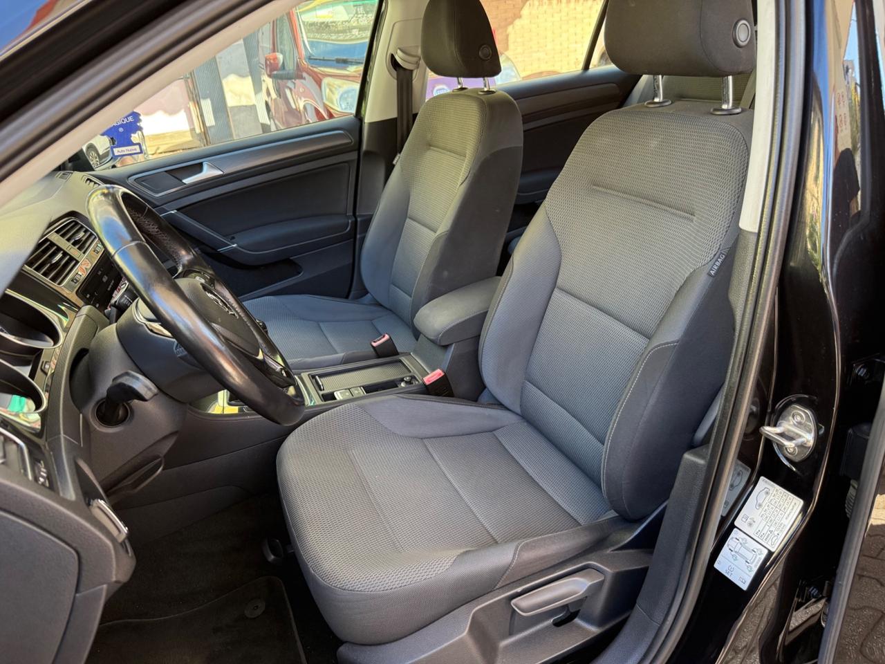 Volkswagen Golf 1.0 TSI 115 CV 5p. Sport BlueMotion Technology