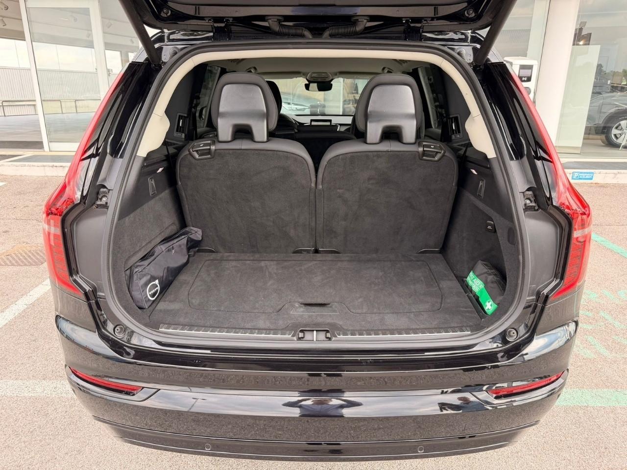 VOLVO XC90 PLUS DARK T8 PHEV AWD 7 POSTI AUTO