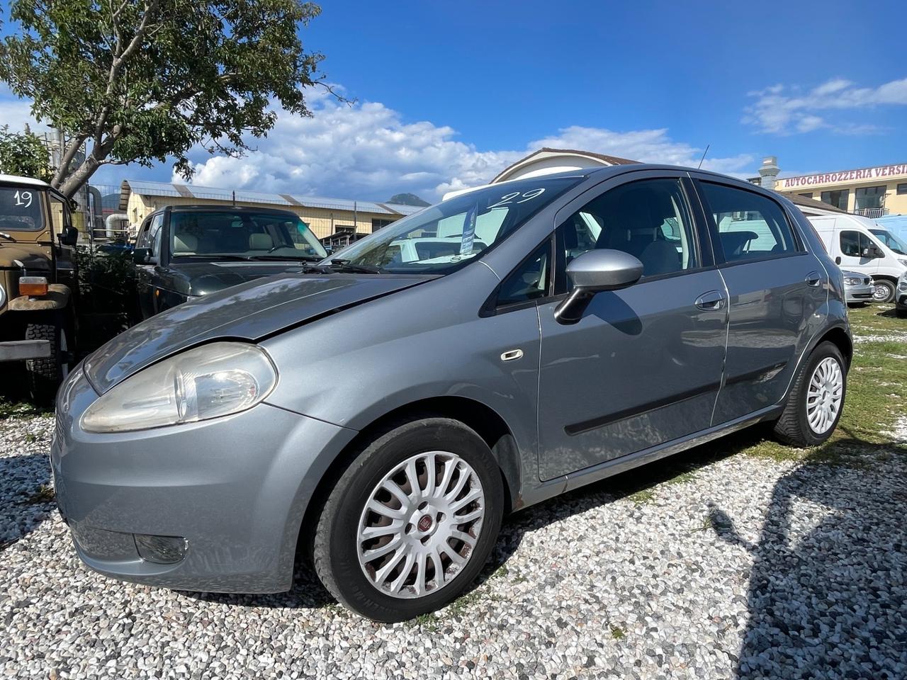 Fiat Grande Punto 1.3 MJT 75 CV 5 porte Dynamic