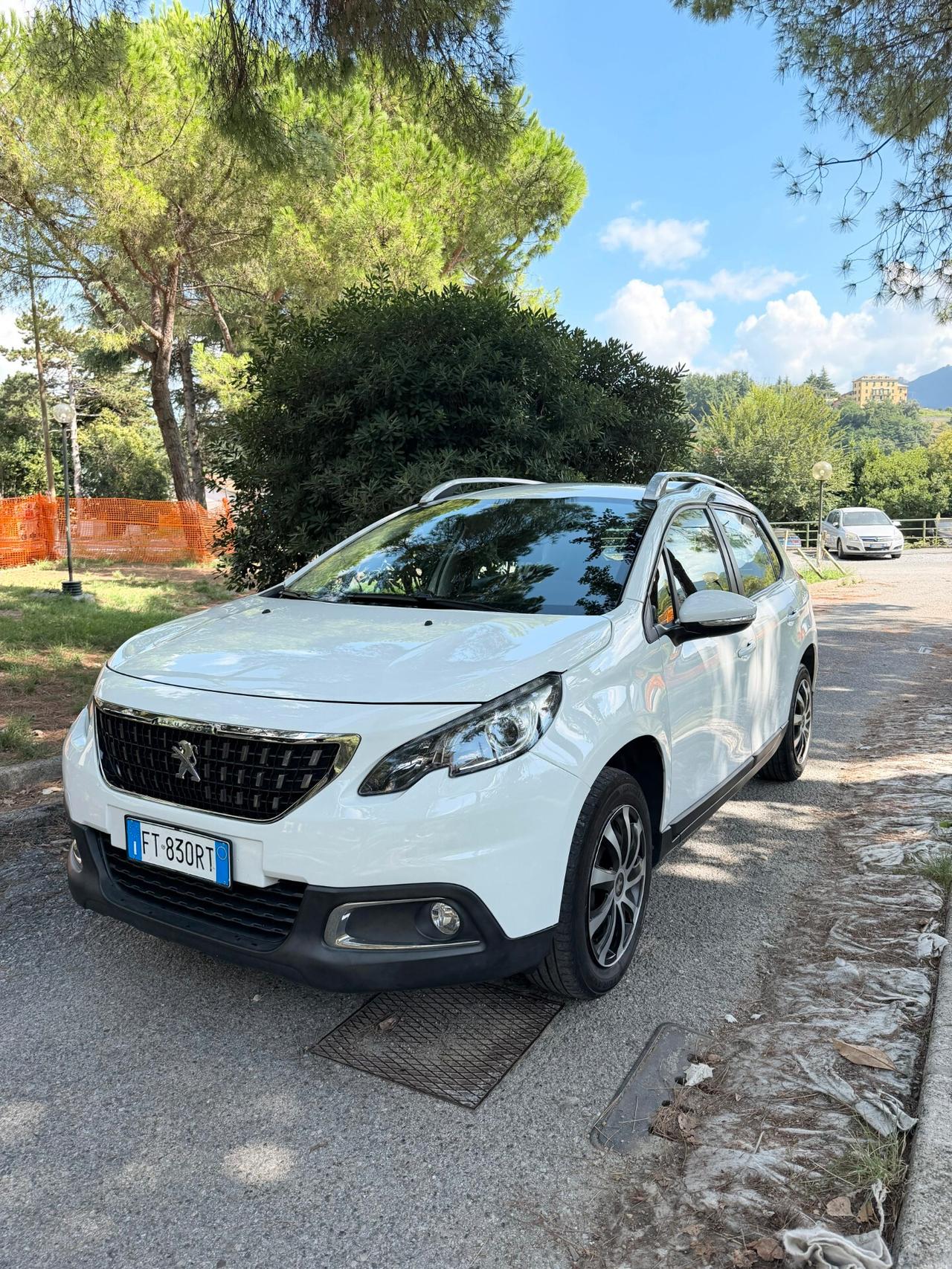 Peugeot 2008 PEGEOUT GPL PURETECH