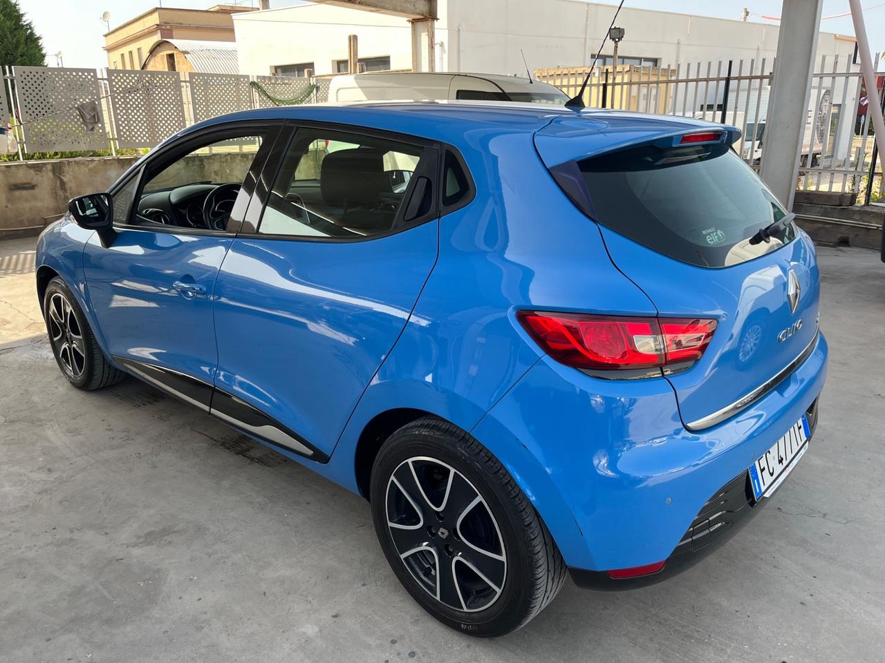 Renault Clio dCi 8V 90 CV Start&Stop 5 porte Energy Duel