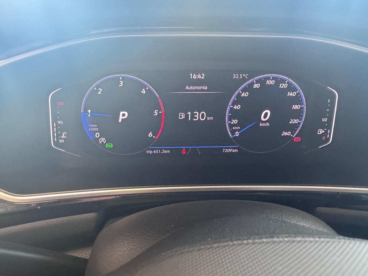 VOLKSWAGEN T ROC 2.0 TDI DSG R-LINE KM 6.000