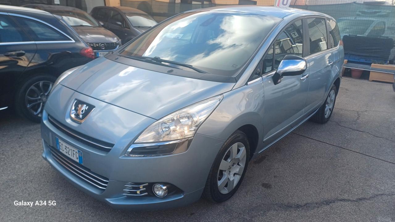 Peugeot 5008 1.6 HDi 112CV Tecno