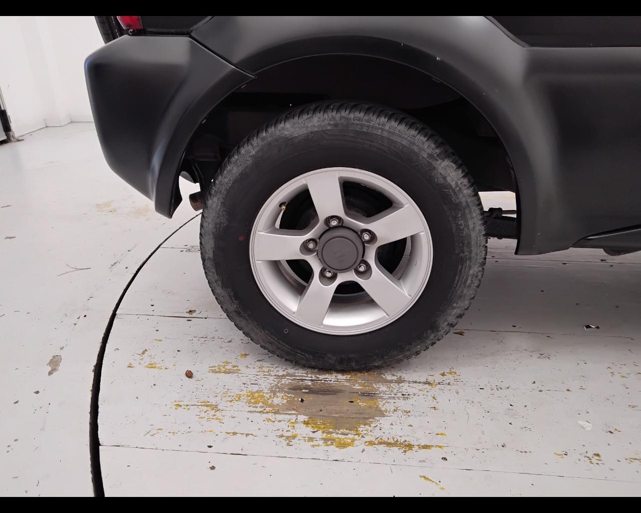 SUZUKI Jimny III 1997 - Jimny 1.3 vvt Evolution+ 4wd