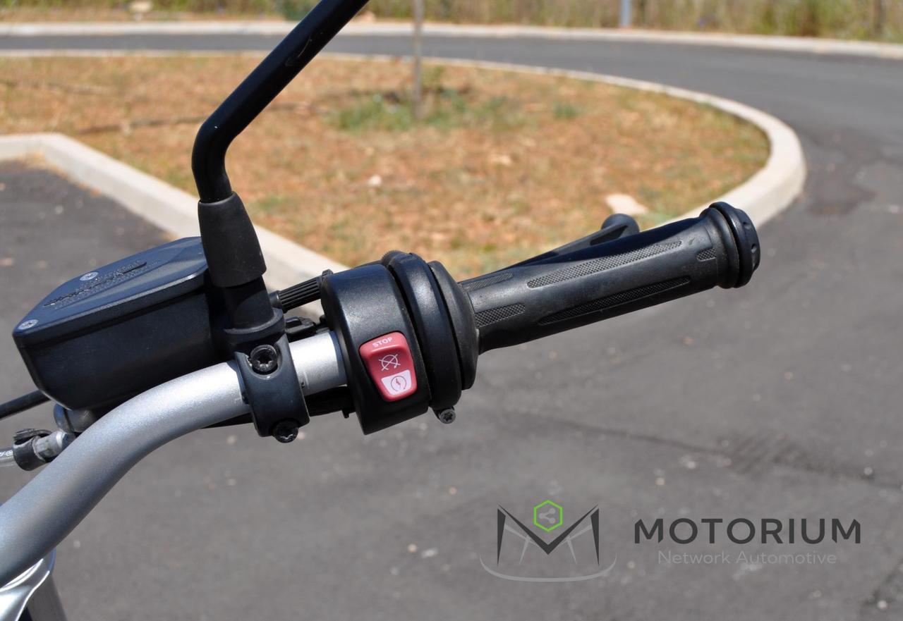 BMW R Nine T Scrambler 2019