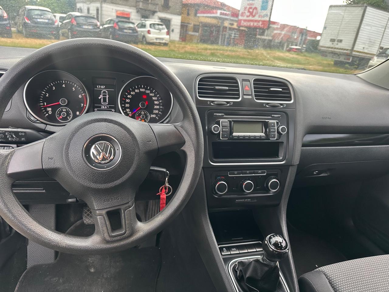 Volkswagen Golf 1.6 5p. Trendline BiFuel