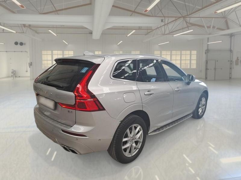 VOLVO XC60 B4 D AUTOMATICO MOMENTUM PRO SUV