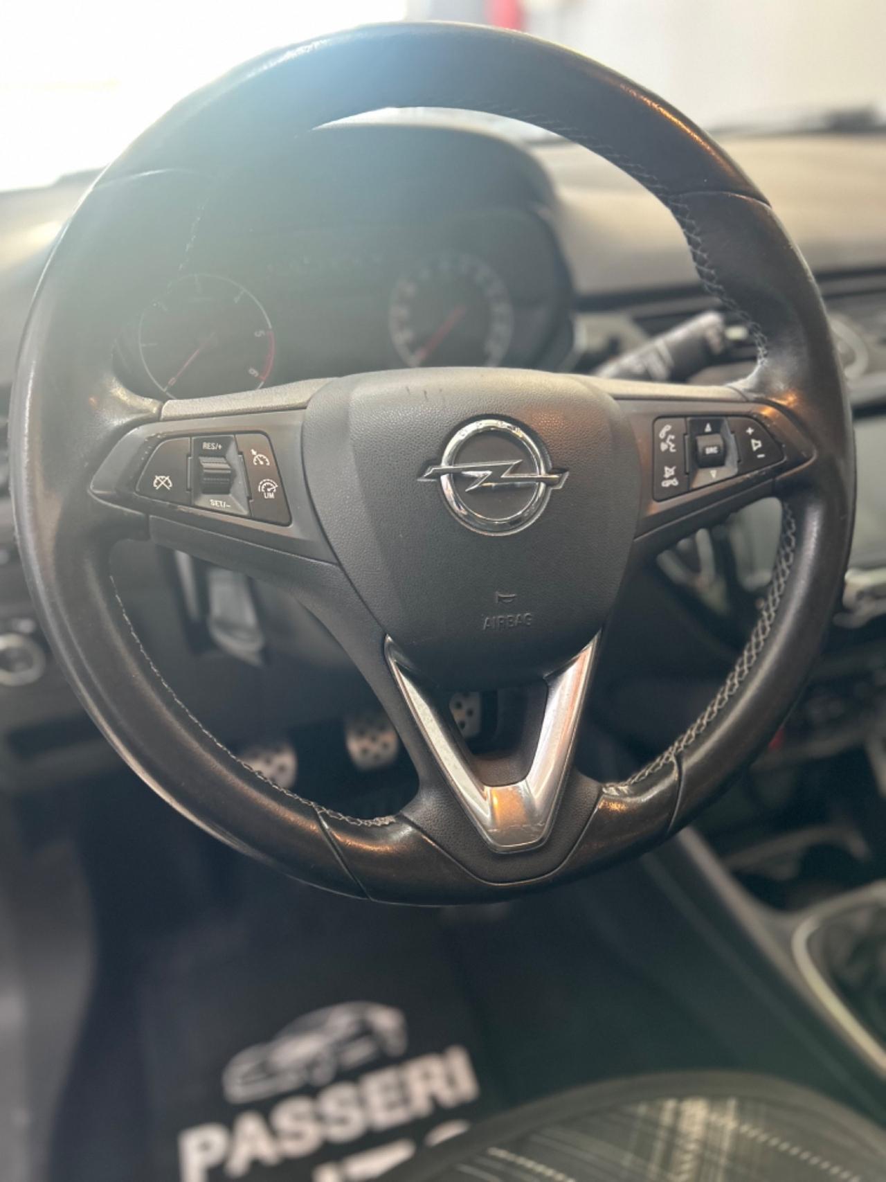 Opel Corsa 1.3 5 porte b-Color