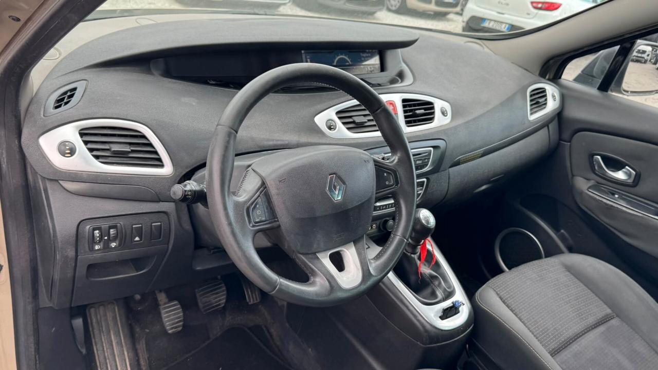 Renault Scenic Scénic 1.4 TCe Luxe