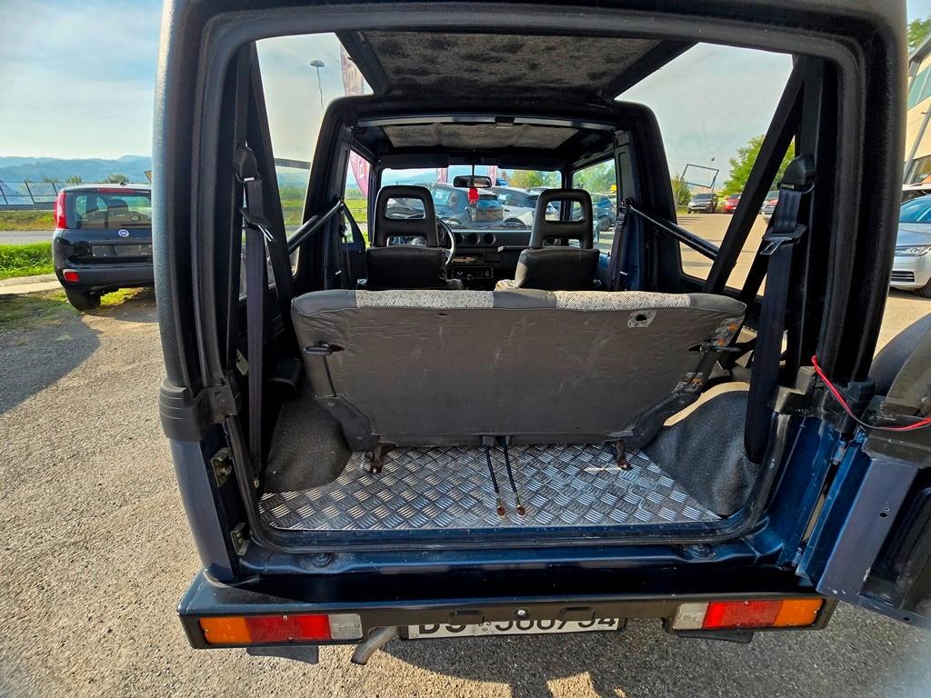 Suzuki SJ 413 SAMURAI SJ413 Cabriolet