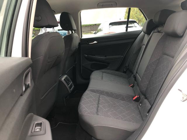 VOLKSWAGEN Golf 1.0 eTSI EVO DSG Life OK NEOPATENTATI