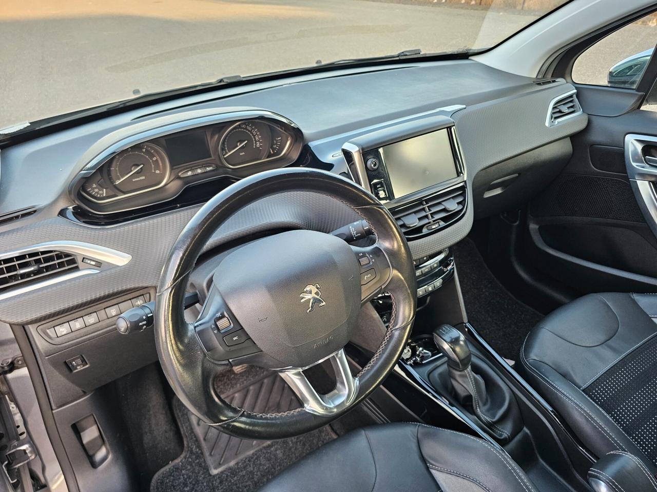 Peugeot 2008 Allure 1.6 diesel