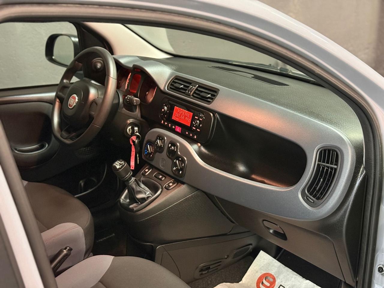 Fiat Panda 1.0 FireFly S&S Hybrid Easy